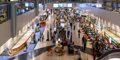 #DubaiInternationalAirport | തിരക്കേറുന്നു; ദുബൈ അന്താരാഷ്ട്ര വിമാനത്താവളത്തില്‍ നിയന്ത്രണം, യാത്രക്കാര്‍ക്ക് അറിയിപ്പുമായി വിമാന കമ്പനികൾ 