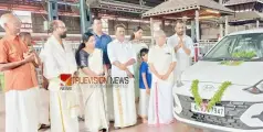 #guruvayoor | ഗുരുവായൂരപ്പന്  വഴിപാടായി ഹ്യുണ്ടായ് കാര്‍ സമർപ്പിച്ചു  