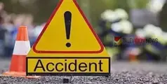 #accident | ചെക്യാട് കാർ തോട്ടിലേക്ക് മറിഞ്ഞ് അപകടം;രണ്ട് പേർക്ക് പരിക്ക്