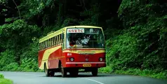 #KSRTC | കെ എസ് ആർ ടി സി ബസ് വഴിയിൽ കുടുങ്ങിയതുമായി ബന്ധപ്പെട്ട് തർക്കം; ഡ്രൈവറും കണ്ടക്ടറും തമ്മിലടിച്ചു