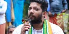 'പി പി ഇ  കിറ്റിൽ വൻ അഴിമതി;  മരണ വീട്ടിൽ പോക്കറ്റടിക്കുന്നതിനെക്കാൾ തരംതാണ രീതിയിൽ കോവിഡ് കാലത്ത് സർക്കാർ പ്രവർത്തിച്ചു'