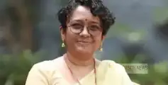 കറുപ്പിന് എന്താണ് കുഴപ്പം..?,  സംസ്ഥാന ചീഫ് സെക്രട്ടറിക്ക് നേരെയും വ‍‍ര്‍ണ്ണ വിവേചനം ;  ശാരദ മുരളീധരന് പിന്തുണയുമായി സോഷ്യൽ മീഡിയ 