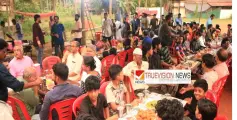 പൊന്ന്യംപാലം കൂട്ടായ്മയുടെ ഇഫ്താർ വിരുന്ന് അക്ഷരാർത്ഥത്തിൽ  സ്നേഹ സംഗമമായി.