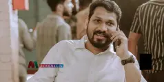 'വലിയ തെറ്റിന് തിരികൊളുത്തി, ആ തെറ്റ് ഇനി ആവർത്തിക്കരുത്'; പ്രമുഖ നടന് മുന്നറിയിപ്പുമായി നിർമാതാവ് ലിസ്റ്റിൻ സ്റ്റീഫൻ