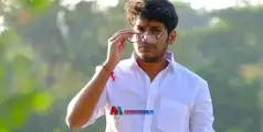'കമ്മികള്‍ ഉണ്ടാക്കിയ കുത്തിത്തിരിപ്പ്, അങ്ങനെ പഴയാന്‍ പറ്റില്ല മാരാരേ...'; പരസ്യമായി മാപ്പ് പറഞ്ഞ് അഖില്‍ മാരാര്‍