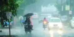 സംസ്ഥാനത്ത് ഇന്ന് മുതൽ പരക്കെ മഴക്ക് സാധ്യത, 4 ജില്ലകളിൽ യെല്ലോ അലർട്ട്