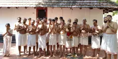 വൈശാഖ മഹോത്സവം; നെയ്യമൃത് വ്രതക്കാർ തേറട്ടോളി മഠത്തിൽ പ്രവേശിച്ചു