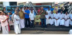 ആശ രാപ്പകല്‍ സമരയാത്രക്ക് പേരാമ്പ്രയില്‍ സ്വീകരണം നല്‍കി