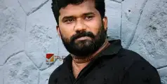 കൊലപാതകം? യുവാവിനെ ബന്ധു വീടിനുള്ളിൽ മരിച്ച നിലയിൽ കണ്ടെത്തി, ബന്ധു കസ്റ്റഡിയിൽ