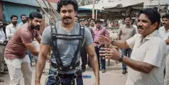 'ഒരു കാലം തിരികെ വരും..ചെറുതൂവൽ ചിരി പകരും..'; ഇങ്ങനെ നല്ല പടങ്ങൾ ചെയ്യ് ലാലേട്ടായെന്ന് ആരാധകർ