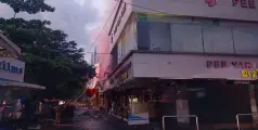 ആശങ്ക നിറഞ്ഞ മണിക്കൂറുകൾ; കോഴിക്കോട് സ്റ്റാന്റിൽ കത്തി അമർന്നത് 75 കോടിയുടെ വസ്തുക്കൾ, വിദഗ്ധ സമിതി പരിശോധന ഇന്ന് 