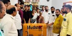 കാരുണ്യ ഹസ്തം; സുരക്ഷാ പെയിൻ ആൻറ് പാലിയേറ്റീവിന് വീൽചെയർ കൈമാറി