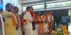 പ്രമുഖ കോൺഗ്രസ് നേതാവ് ബെന്നി പെരുവന്താനം ബിജെപിയിൽ ചേർന്നു, രാജീവ് ചന്ദ്രശേഖർ അംഗത്വം നൽകി