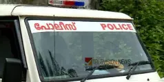 യുവാവിനെ ഹണി ട്രാപ്പിലാക്കി മർദ്ദിച്ച ശേഷം കവർച്ച; ഓഡി കാറും സ്വര്‍ണവും പണവും ഫോണും മോഷ്ടിച്ചു