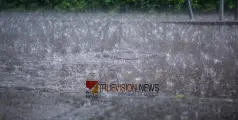 ദുരിത പെയ്ത്ത്; കോഴിക്കോട് സംരക്ഷണ ഭിത്തി തകർന്നു വീണ് ഒന്നര മാസം പ്രായമായ കുഞ്ഞിന് പരിക്ക്