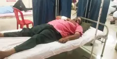 അംഗപരിമിതനായ ബാങ്ക് മാനേജരെ പിറവംവലിയ പള്ളിയുടെ സെക്യൂരിറ്റി മർദിച്ചതായി 