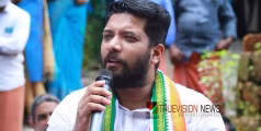 'എതിര്‍ സ്ഥാനാർത്ഥി  ഇല്ലെന്ന് പ്രതീക്ഷിച്ചല്ല മത്സരിക്കുന്നത്, രാഷ്ട്രീയ പോരാട്ടം നടന്നാലും ഗുണം യുഡിഎഫിന് തന്നെ' - ഷാഫി പറമ്പില്‍