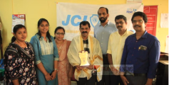 മൂന്നര പതിറ്റാണ്ടായി തലശേരിയിൽ പോസ്റ്റ്മാൻ ; വി.ഹരീന്ദ്രനെ ആദരിച്ച് ജേസി ഐ തലശേരി റോയൽസ്