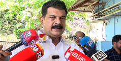 'ജനങ്ങളെ കാത്തുരക്ഷിക്കണമെന്ന് പടച്ചോനോട് പറയുന്നുണ്ട്, അല്ലാതെ ഈ സർക്കാർ നോക്കാൻ പോകുന്നില്ല - ' പി വി അൻവർ