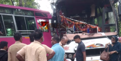  വയനാട്ടിൽ സ്വകാര്യ ബസും ടൂറിസ്റ്റ് ബസും കൂട്ടിയിടിച്ച് അപകടം;  85 പേർക്ക് പരിക്ക്