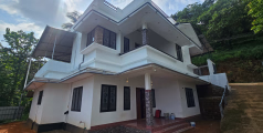 കേളകം വെള്ളൂനിയിൽ 'ഹിൽവ്യൂ ഹോളിഡേ' ഹോംസ്റ്റേ ഉദ്‌ഘാടനം ചെയ്തു