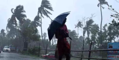 സംസ്ഥാനത്ത് മൂന്ന് ദിവസം കൂടി അതിശക്തമായ മഴ തുടരും; 5 ജില്ലകൾക്ക് റെഡ് അലേർട്ട്