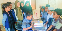 സ്നേഹത്തോടെ; വിരമിച്ച അധ്യാപികയുടെ കൈതാങ്ങിൽ വായനയിടമൊരുക്കി മുതുവടത്തൂർ യു.പി സ്കൂ‌ൾ വിദ്യാർഥികൾ
