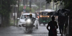 കനത്ത മഴയും വെള്ളക്കെട്ടും; കുട്ടനാട് താലൂക്കിൽ വിദ്യാഭ്യാസ സ്ഥാപനങ്ങൾക്ക് നാളെയും അവധി