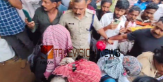 കോഴിക്കോട് പേരാമ്പ്രയിൽ ആയൂർവേദ മസാജ് കേന്ദ്രത്തിൻ്റെ മറവിൽ പെൺവാണിഭം; നാല് സ്ത്രീകൾ ഉൾപ്പെടെ എട്ടു പേർ കസ്റ്റഡിയിൽ