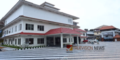 മുഖ്യമന്ത്രി സമർപ്പിക്കും; വടകര നഗരസഭ ഓഫീസ് കം ഷോപ്പിങ് കോംപ്ലക്‌സ് ഉദ്ഘാടനസജ്ജം