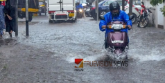 ഇനി പെരുമഴക്കാലം ....; കേരളത്തിൽ അതിശക്തമായ മഴ തുടരും; എട്ട് ജില്ലകളിൽ ഓറഞ്ച് അലർട്ട് 