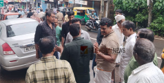 നടുറോഡിലേക്കോ? ഭൂമിവാതുക്കലിലെ ഓട്ടോറിക്ഷ സ്റ്റാൻഡ് മാറ്റുന്നതിനെ ചൊല്ലി തർക്കം