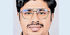ആംബുലൻസ് കിട്ടിയില്ല; സ്വന്തം കാർ ആംബുലൻസാക്കി ഡോക്ടർ രോഗിയെ രക്ഷിച്ചു