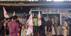 പുഴുവരിച്ച മാംസം വിൽപ്പന നടത്തിയ ബീഫ് സ്റ്റാൾ അടച്ചുപൂട്ടി ഡി വൈ എഫ് ഐയുടെ പ്രതിഷേധം