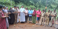 വനമഹോത്സവത്തിന്റെ ഭാഗമായി ആറളം വന്യജീവി സങ്കേതത്തിൽ വിത്തേറ് നടത്തി