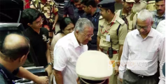 ചികിത്സക്കായി മുഖ്യമന്ത്രി അമേരിക്കയിലേക്ക് പുറപ്പെട്ടു ; പകരം ചുമതല ആർക്കുമില്ല