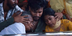 അമ്മ മരിച്ച ആശുപത്രിയിൽ ജോലി ചെയ്യാൻ ബുദ്ധിമുട്ടെന്ന് ബിന്ദുവിൻ്റെ മകൻ നവനീത്; കുടുംബവുമായി സംസാരിച്ച് മന്ത്രി ബിന്ദു