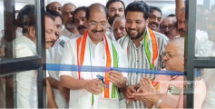 മെഡിക്കല്‍ കോളേജ് സംഭവത്തിൽ  മന്ത്രിമാര്‍ക്കും മുഖ്യമന്ത്രിക്കും  'ഒഴിഞ്ഞ് മാറാന്‍ സാധിക്കില്ലെന്ന്   കെ.പി.സി.സി  പ്രസിഡണ്ട് അഡ്വ.സണ്ണി ജോസഫ്  ; ഷാഫി പറമ്പിലിൻ്റെ ക്യാമ്പ് ഓഫീസ്  'തലശേരിയിലും