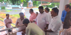 അടക്കത്തോട് സെന്റ് ജോസഫ് ചർച്ചിൽ കർഷകരുടെ ഒപ്പ് ശേഖരണം നടന്നു