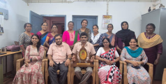 പഞ്ചായത്ത് സെക്രട്ടറിക്ക് യാത്രയയപ്പ് നൽകി