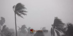 തകർത്ത് പെയ്യാനൊരുങ്ങി...! മഴ മുന്നറിയിപ്പിൽ മാറ്റം; ഇന്ന് ഏഴ് ജില്ലകളിൽ അതിശക്തമായ മഴയ്ക്കുള്ള ഓറഞ്ച് അലേർട്ട്