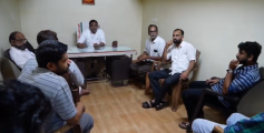 ഇരിക്കൂർ സർവ്വീസ് സഹകരണ ബാങ്ക് തിരിമറി : നിക്ഷേപകർ ബാങ്കിൽ കുത്തിയിരുന്ന് പ്രതിഷേധിച്ചു