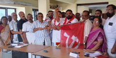 കൈയും താമരയും വിട്ട് ചുവപ്പിലേക്ക്; ബിജെപി നേതാവും യുവമോർച്ച മുൻ ജില്ലാപ്രസിഡന്റും കോൺഗ്രസ് പ്രവർത്തകരും പാർട്ടി വിട്ട്  സിപിഐഎമ്മിൽ ചേർന്നു