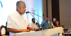 ഇന്ന് കേരളപ്പിറവി ദിനം, സംസ്ഥാനത്ത് അതിദാരിദ്ര്യത്തെ തുടച്ചുനീക്കിയെന്ന ചരിത്ര പ്രഖ്യാപനം ഇന്ന്