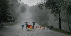 പുറത്തേക്കിറങ്ങുമ്പോൾ കുടയെടുത്തോളൂ..: വരുന്നത് ഇടിയോട് കൂടിയ കനത്ത മഴ, യെല്ലോ അലേർട്ട്