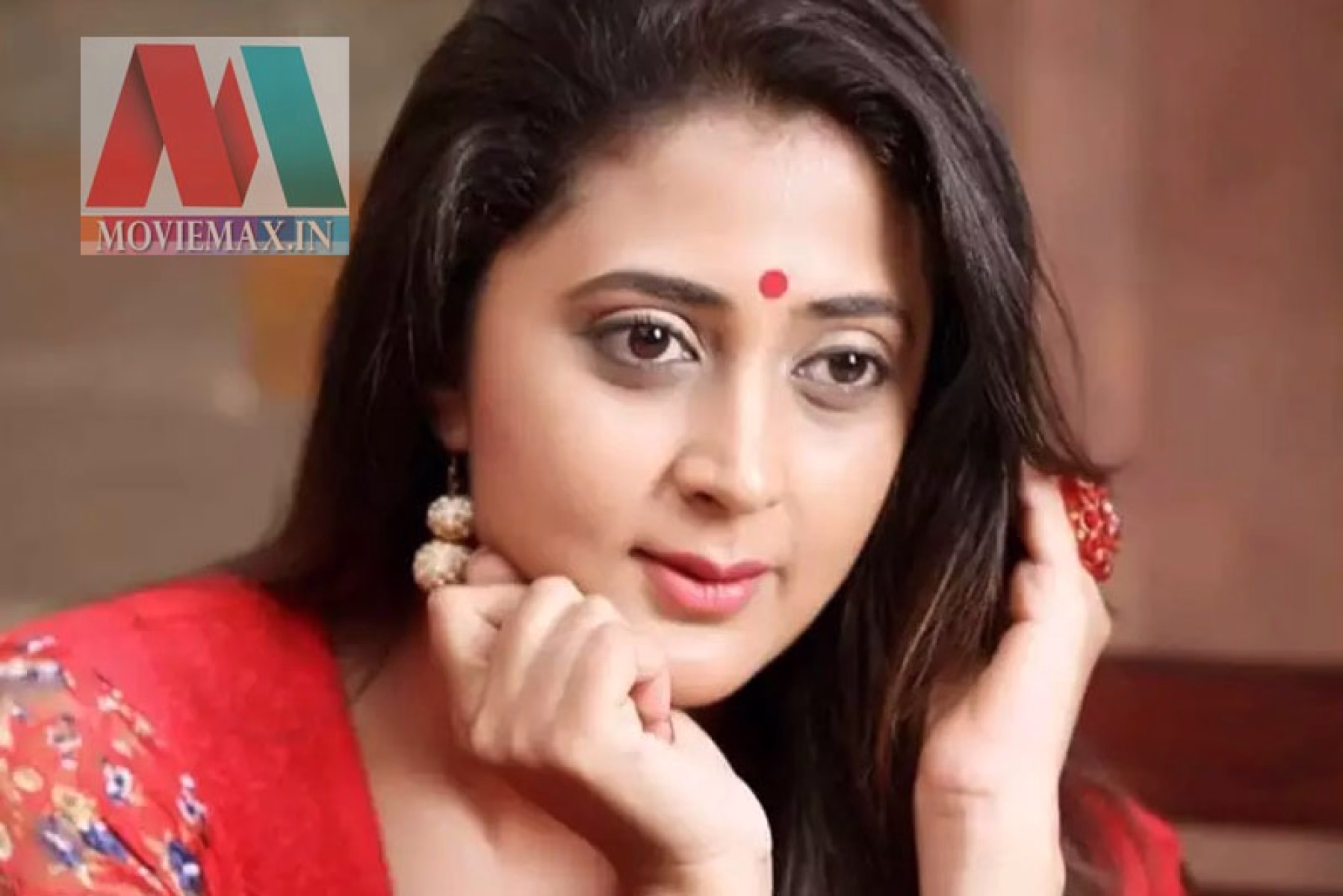സോഷ്യല്‍ മീഡിയയില്‍ തരംഗമായി കനിഹ 