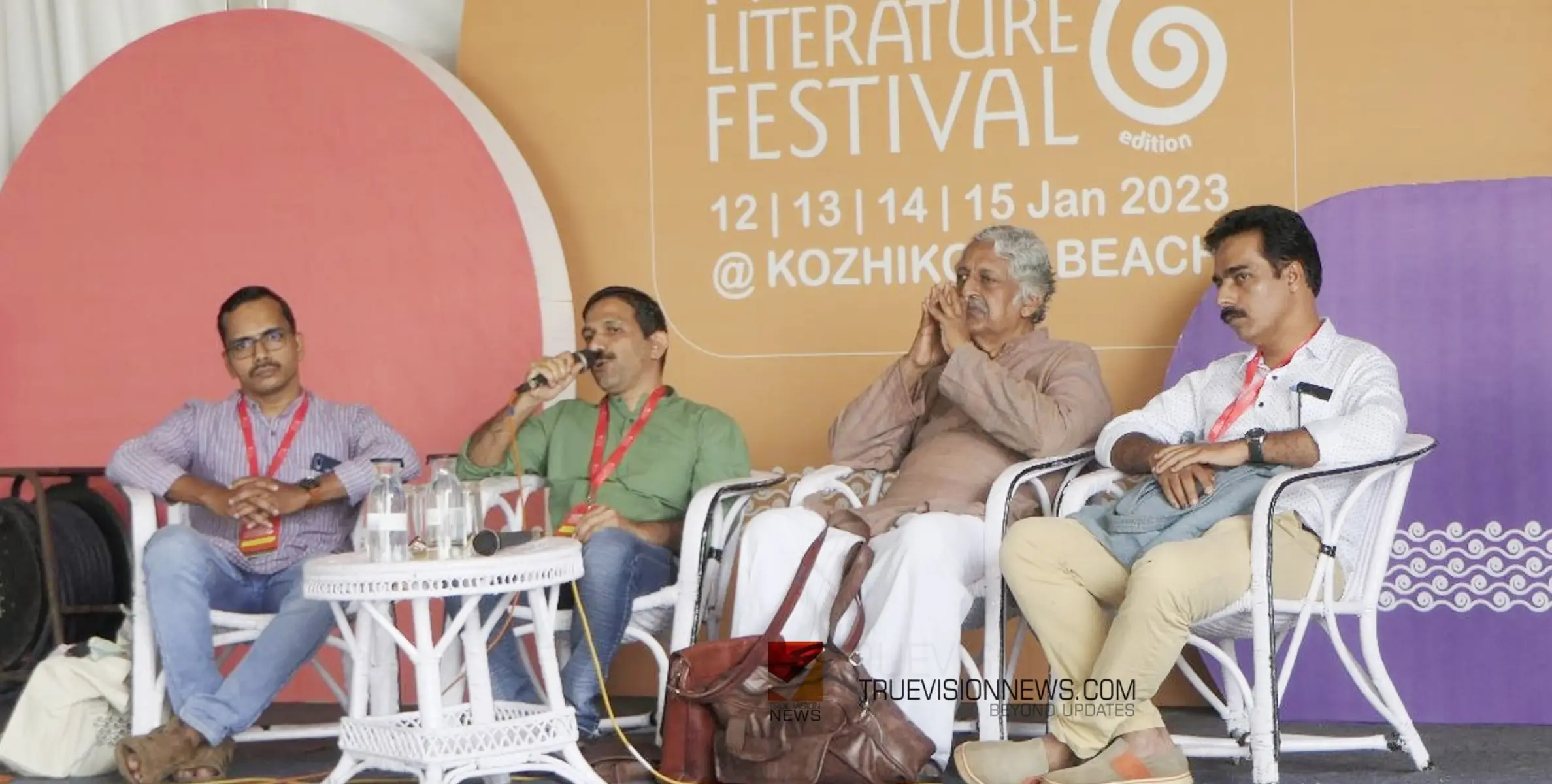 ആധുനിക കേരളം രാജാവാഴ്ച്ചയുടെ അടിസ്ഥാനത്തിൽ നിർവചിക്കപ്പെടേണ്ടതല്ല