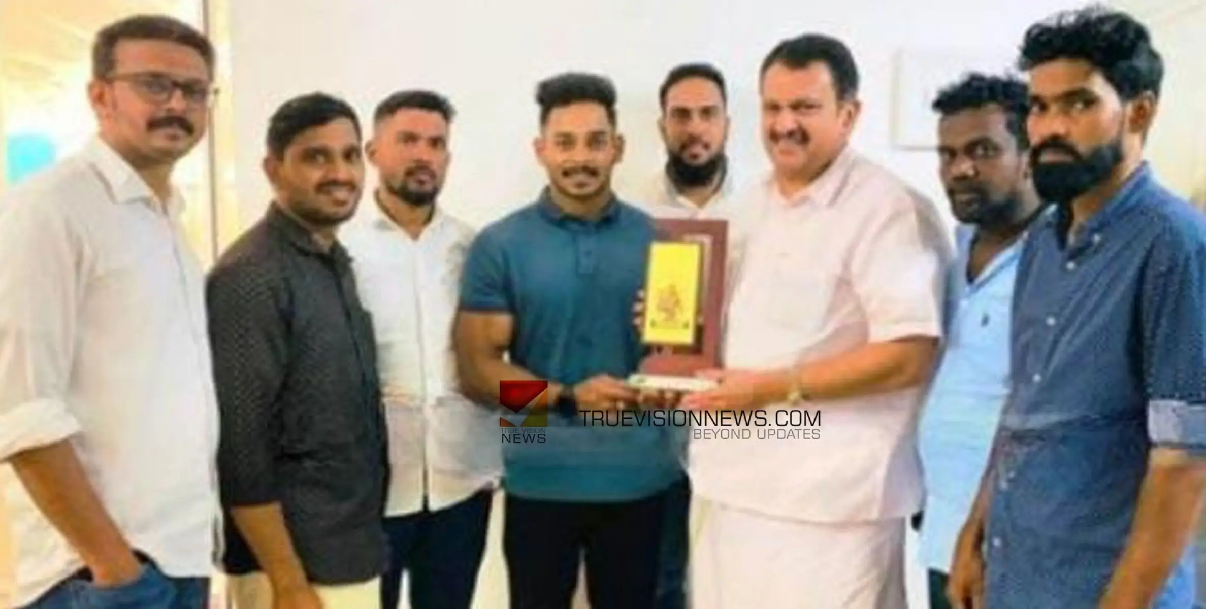 മിസ്റ്റർ കാലിക്കറ്റ്; മുഹമ്മദ് സായിദിന് അനുമോദനം 