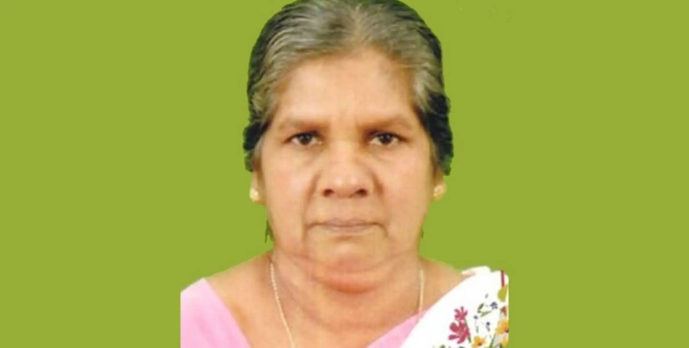 കൊട്ടിയൂരിൽ ചവറിന് തീയിടുമ്പോൾ  പൊള്ളലേറ്റ് വീട്ടമ്മ മരിച്ചു ; തീ കൊട്ടിയൂർ വനത്തിലേക്ക് പടർന്നു