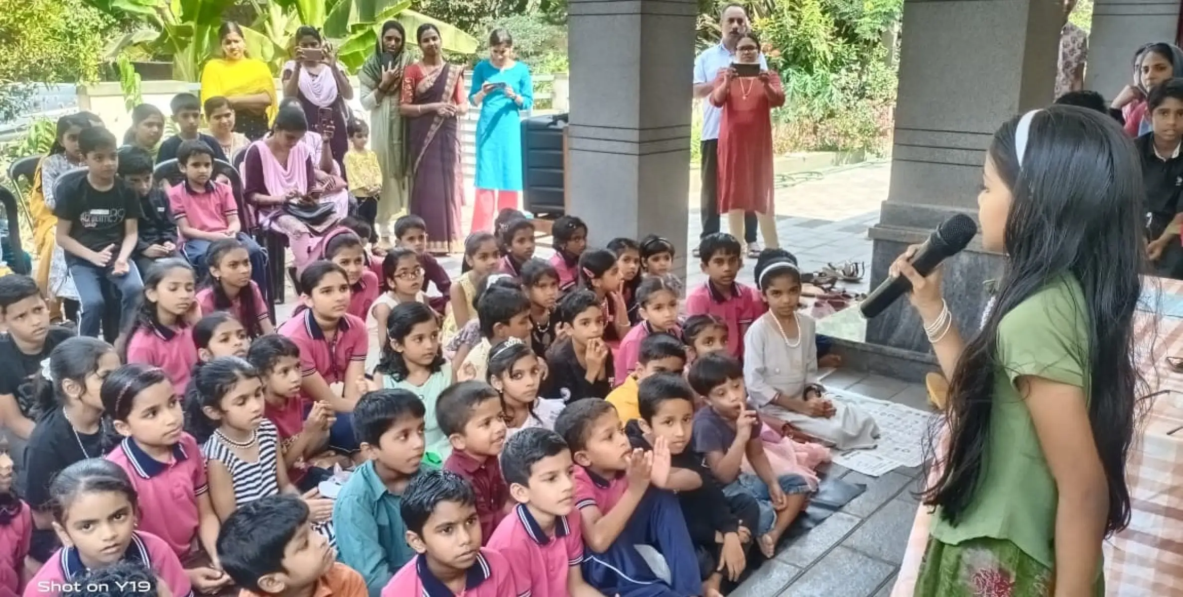 അറിവിൻ്റെ വാതായനങ്ങൾ തുറന്ന് തളിപ്പറമ്പ് നോർത്ത് ബി ആർ സി യിൽ 100 വീട്ടുമുറ്റ വായനാ സദസ്സുകൾ